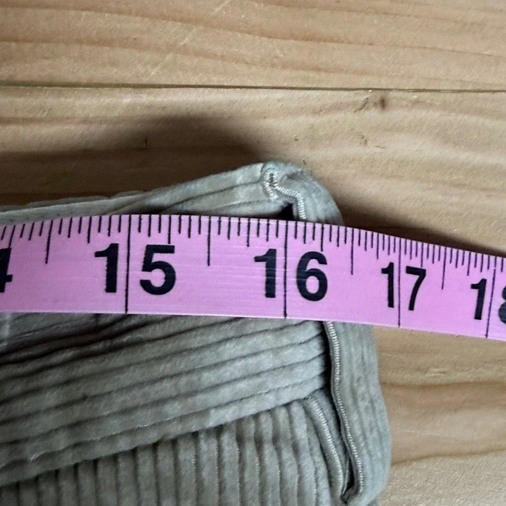 LL Bean Classic Fit Khaki Corduroy Pants Mens 34W 100% Cotton Tan 274830